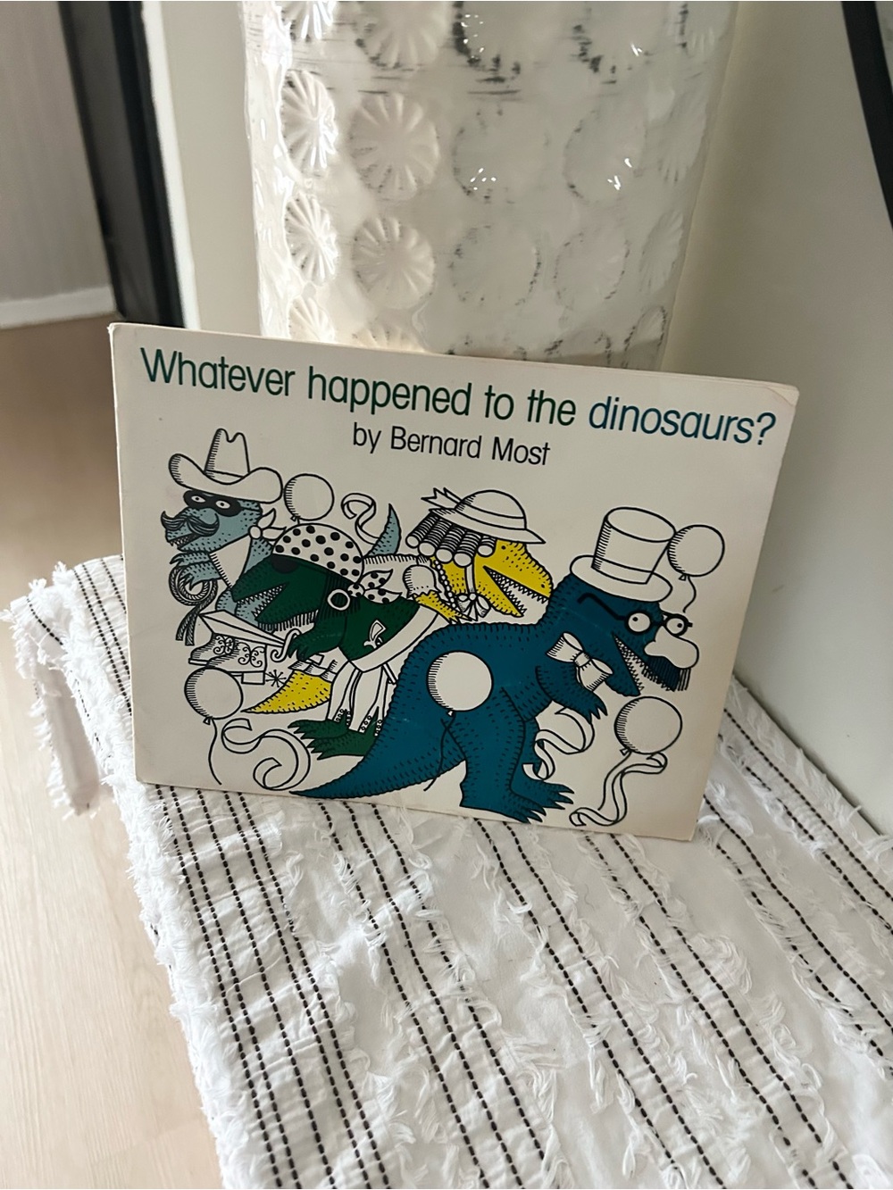 Vintage 1984 Whatever Happened To the Dinosaurs Paperback Kids Book
